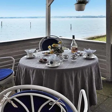 Σπίτι διακοπών Sleeps 6 Wifi Gråsten